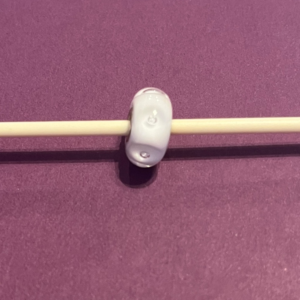 Trollbeads White Bubbles glass bead.